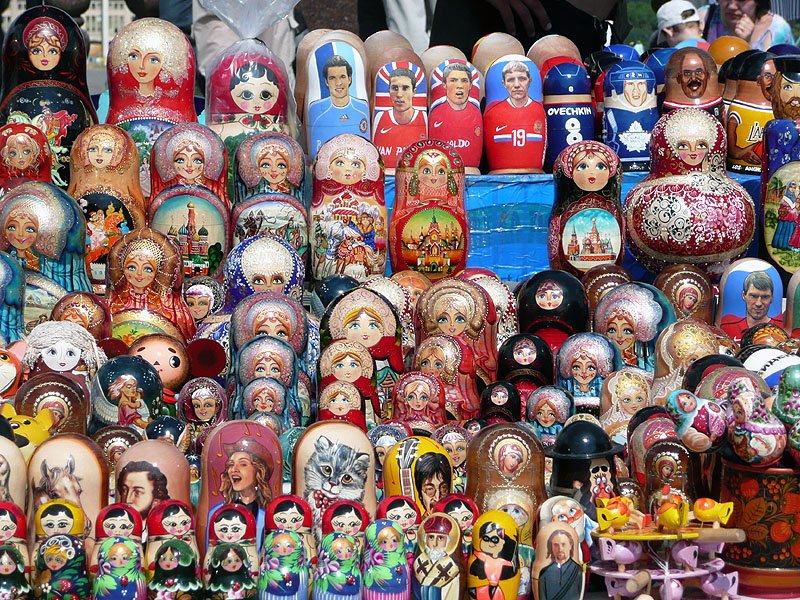 Russian Dolls Market